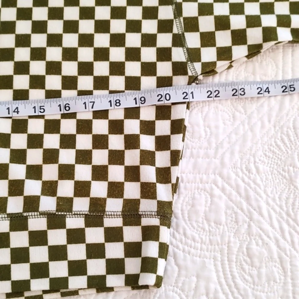 Double Zero Checkered Boxy Cropped Sweatshirt/ Size L - Picture 6 of 9